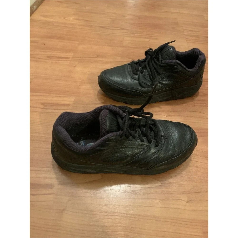 Brooks Addiction Walker Women's Athletic Shoes Sneakers Walking Size 9 Black